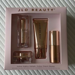 That JLo Glow 4-Piece Kit